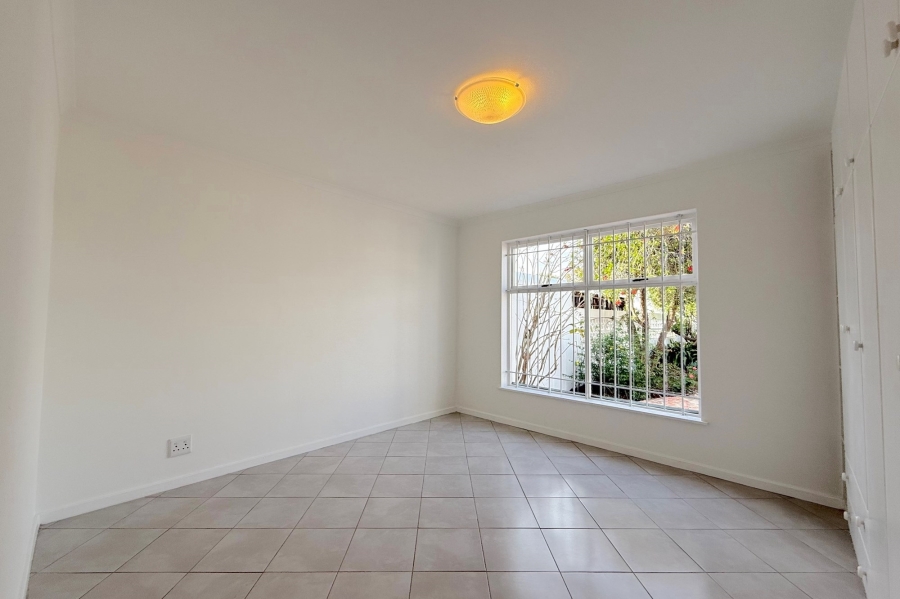 To Let 2 Bedroom Property for Rent in Flamingo Vlei Western Cape